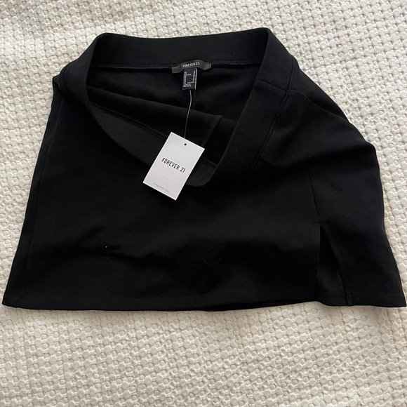 Black Mini Skirt - Picture 2 of 5